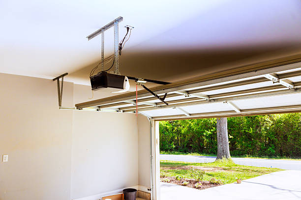 Top rated local Garage Door specialists in Muldrow, OK